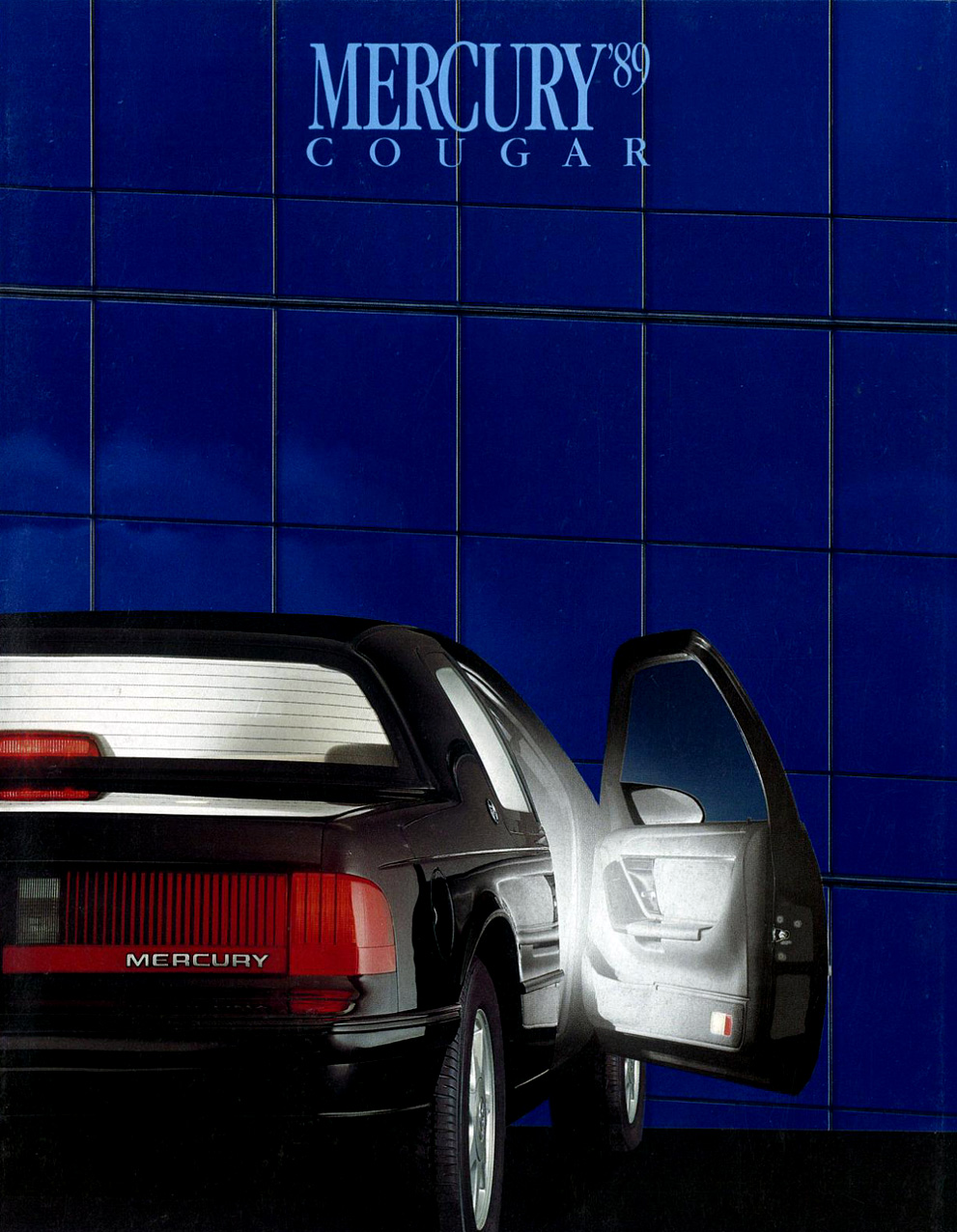 Front cover of the 1989 Mercury Cougar brochure