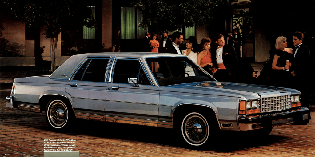 Photo from the 1986 Ford LTD Crown Victoria brochure